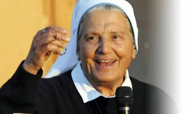 E’ morta Madre Elvira Petrozzi, fondò la Comunità Cenacolo di Saluzzo