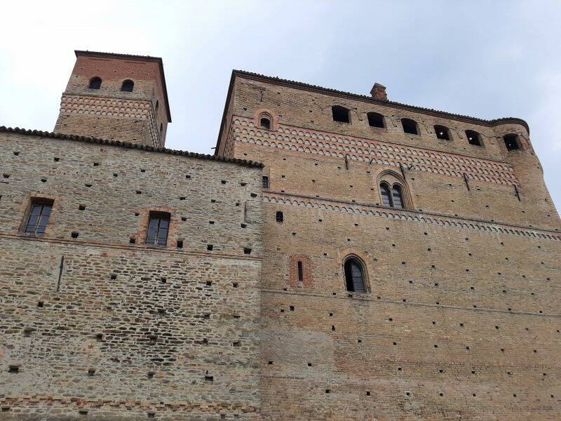 Castello Serralunga