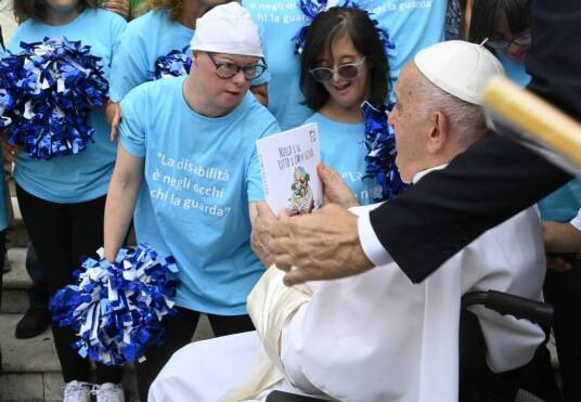 15 ragazzi delle Nuvole asd hanno ballato per Papa Francesco