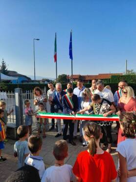 Il consigliere provinciale Astesano all’inaugurazione della scuola primaria di San Rocco di Bernezzo
