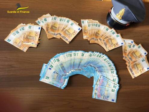 La Guardia di Finanza di Asti sequestra oltre 14 milioni di euro con perquisizioni anche nella Granda