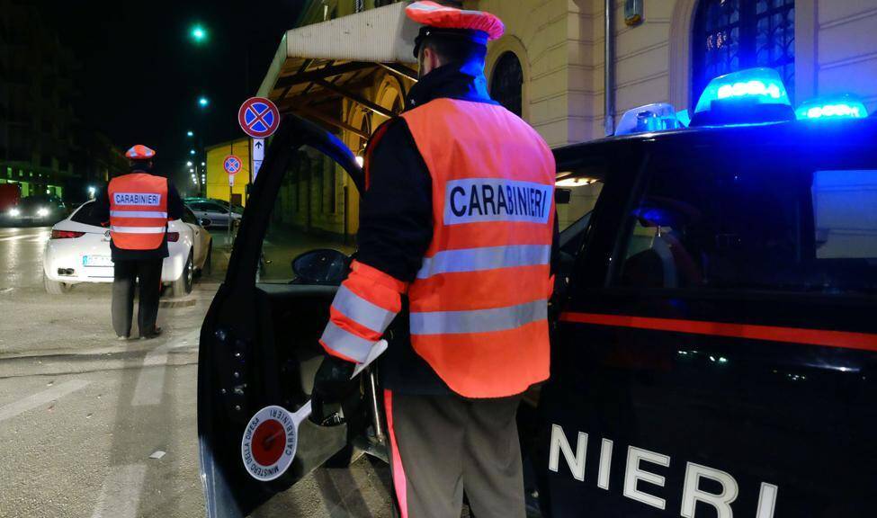 CONTROLLI CARABINIERI FOSSANO