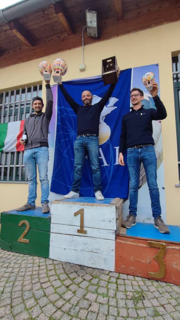 Un monregalese sul podio del Campionato italiano di volo aerostatico di Mondovì