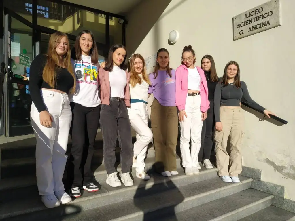 Quattro studentesse francesi ospiti del liceo linguistico “Ancina” di Fossano