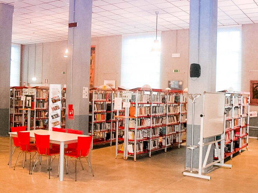 biblioteca civica Anna Frank Borgo San Dalmazzo