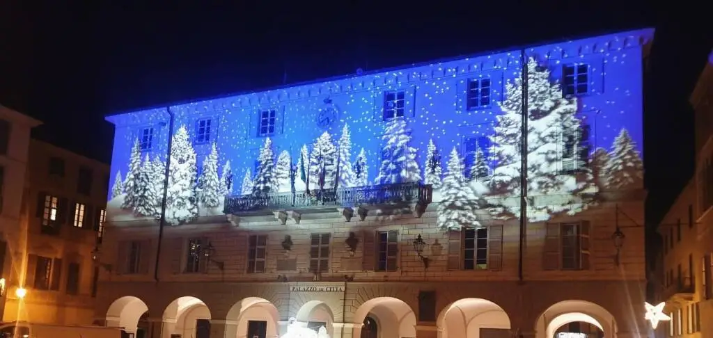 A Ceva il Palazzo di Città si è “vestito a festa”