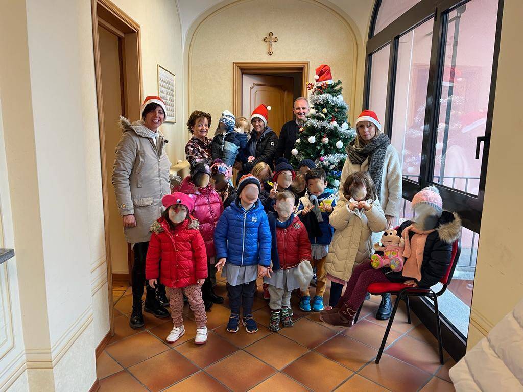 I bambini dell’asilo di Tarantasca in visita al Municipio