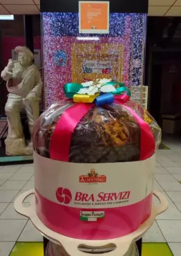 Dalla Bra Servizi un panettone di venti chili per l’ospedale Regina Margherita di Torino