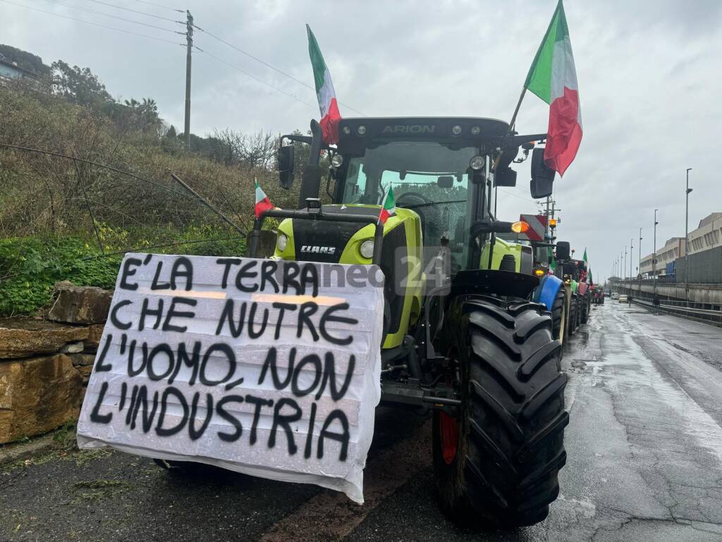 Agricoltori cuneesi a Sanremo: "Amadeus ci ha invitati, ora deve accoglierci"