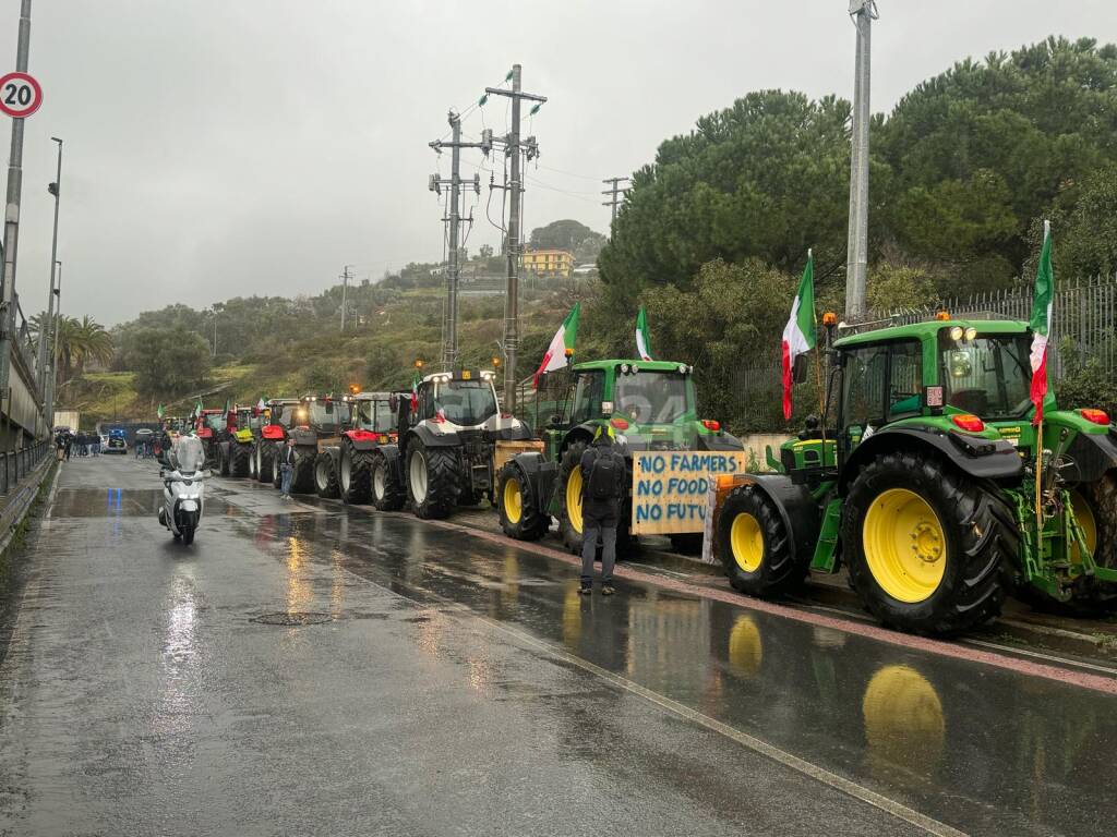 Agricoltori cuneesi a Sanremo: "Amadeus ci ha invitati, ora deve accoglierci"