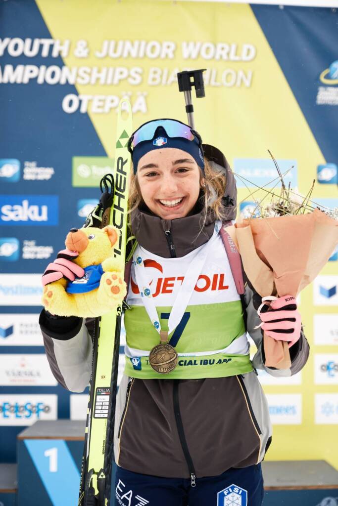 Biathlon, bronzo di Carlotta Gautero ai Mondiali di Otepää