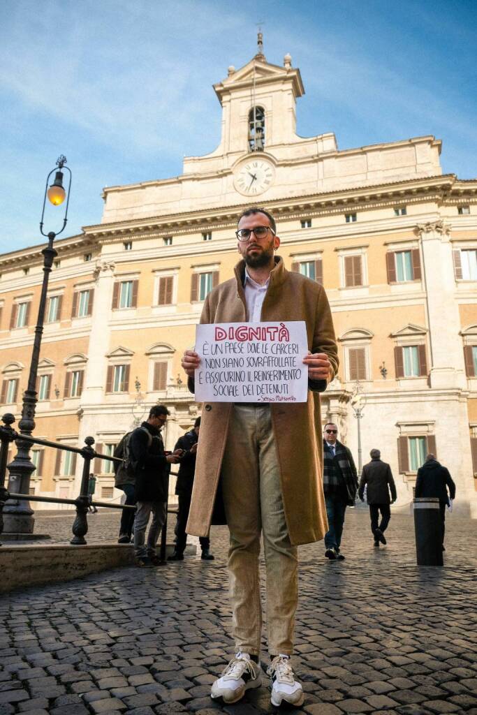 A Roma dopo 7 giorni si ferma lo sciopero della fame del cuneese Filippo Blengino