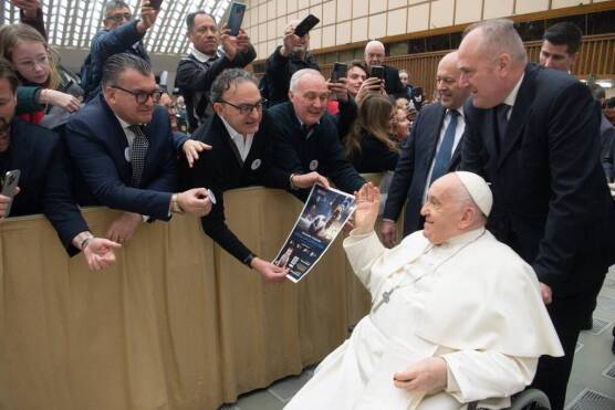 I sindaci di Alba e Bra insieme all’Udienza Generale del Papa in Vaticano