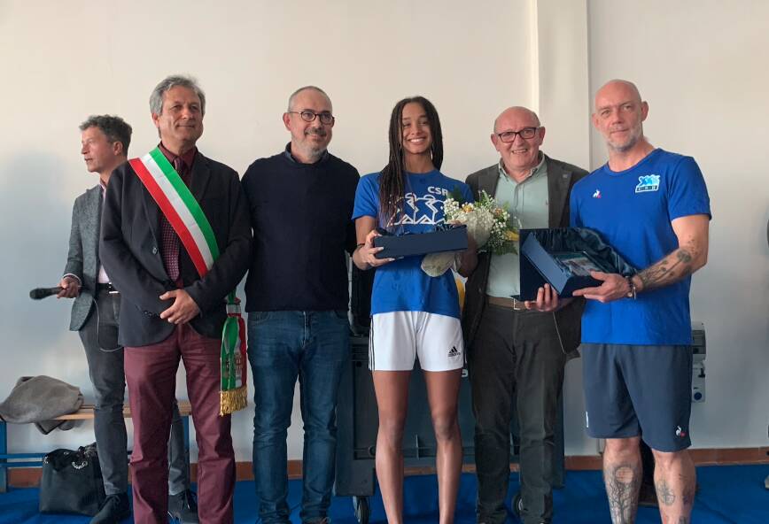 Con la campionessa Sara Curtis la piscina di Savigliano ha riaperto i battenti &#8211; LE IMMAGINI