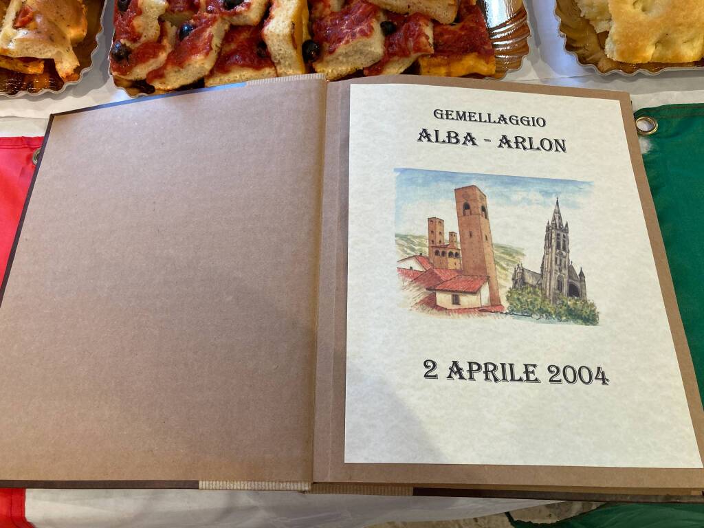 Alba, celebrato il 20° anniversario del gemellaggio tra la città e Arlon - LE IMMAGINI