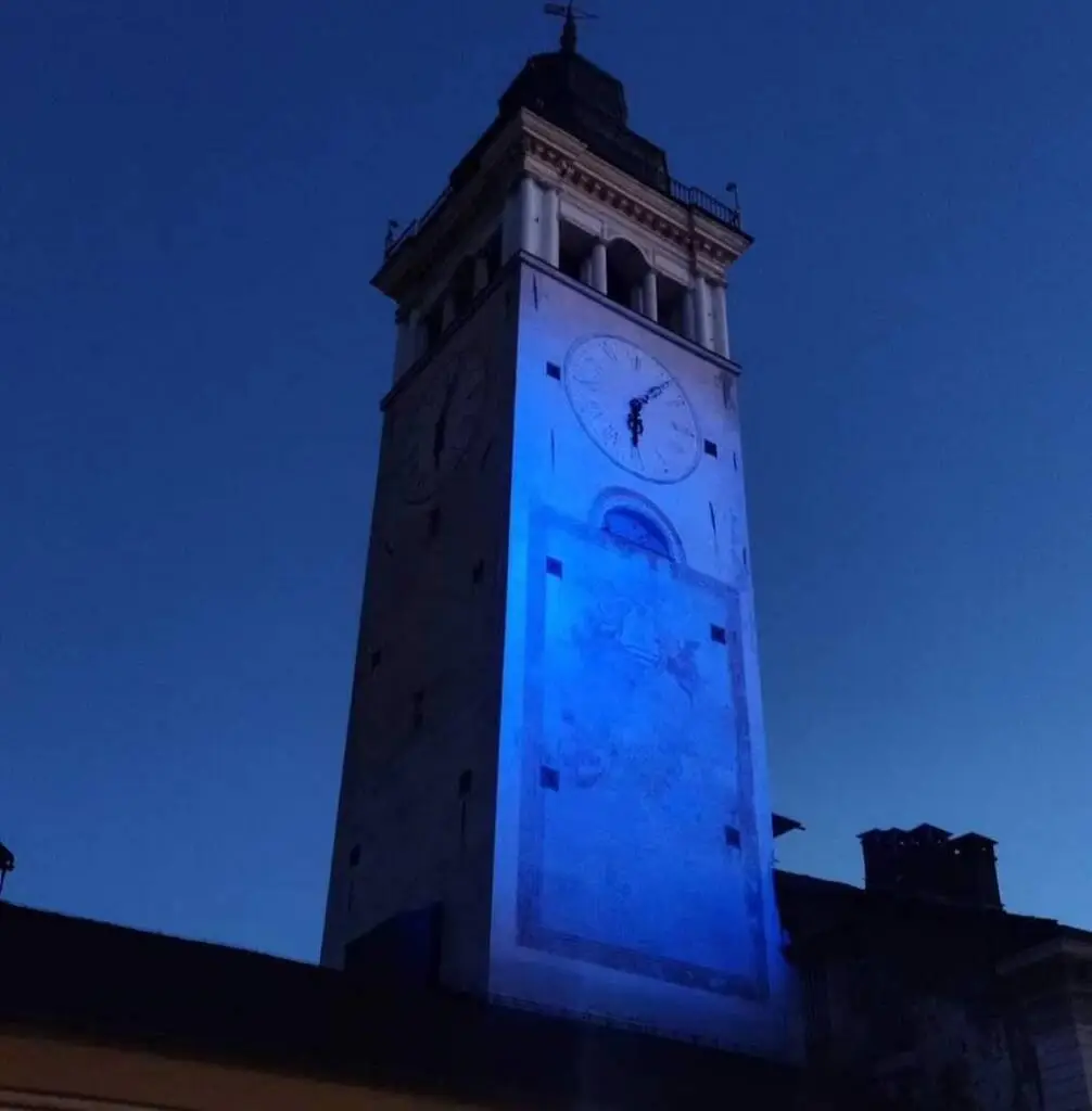 Cuneo, la Torre civica diventa Blu per la Giornata Mondiale dell’autismo