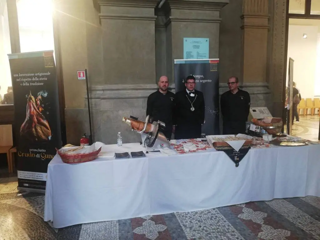 Il prosciutto Crudo di Cuneo Dop presentato al “Ba&Ba – Barolo e Barbaresco” di Torino