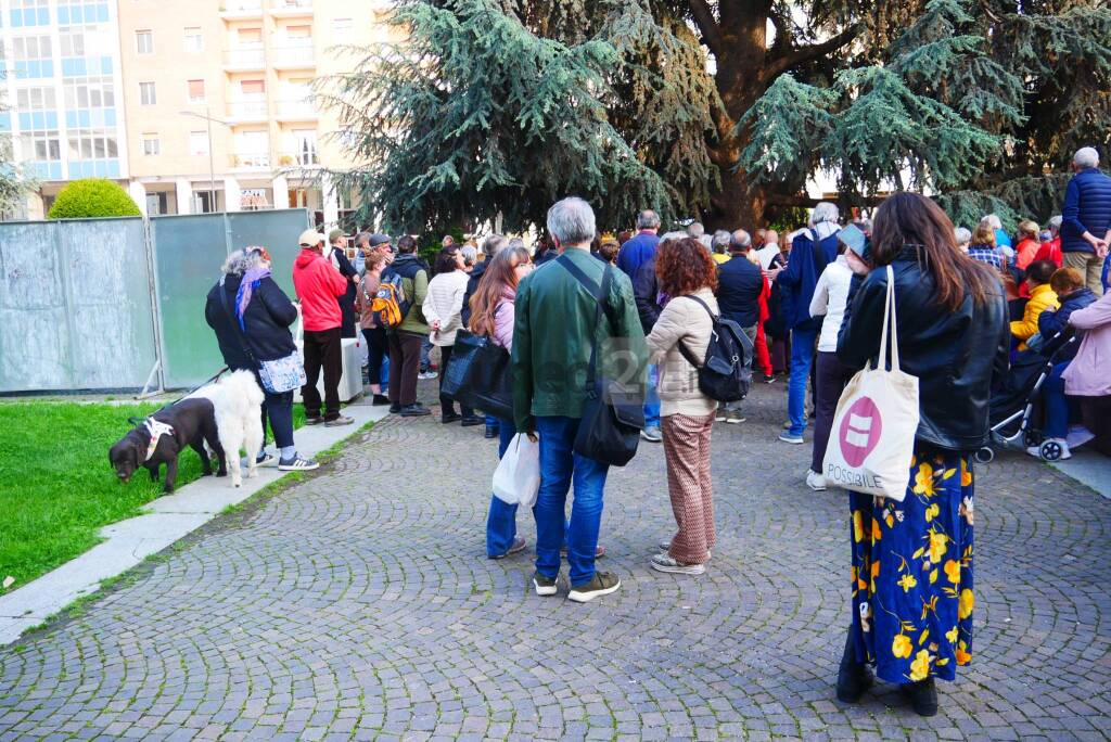 In piazza Europa in difesa dei cedri dell&#8217;Atlante &#8211; LE IMMAGINI