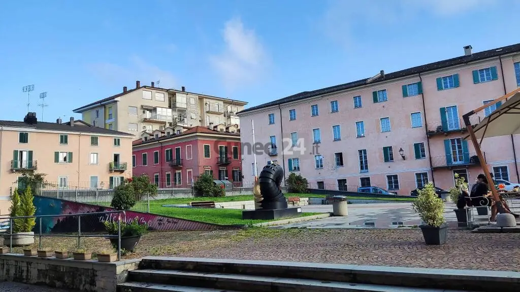 Mavy Civallero interroga l’amministrazione su piazza Boves: “Terra di Nessuno”