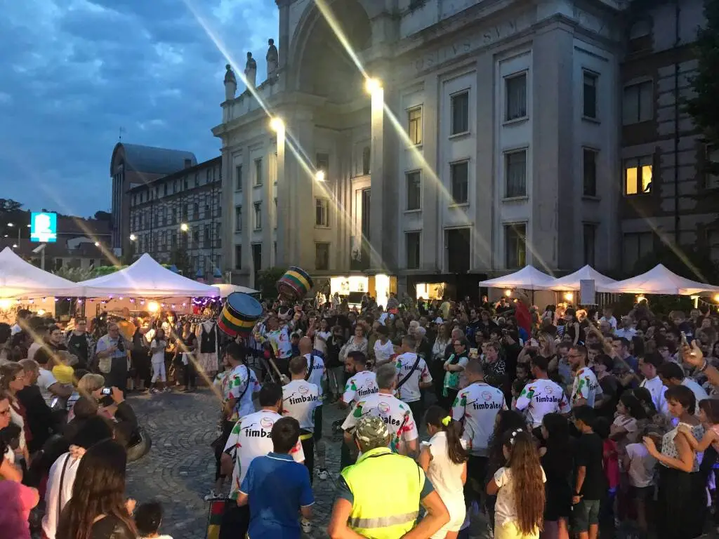 Ad Alba un weekend di musica, street food e attrazioni per tutti