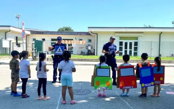 Strade del futuro più sicure con le patenti del “Bravo pedone” della Polizia locale di Saluzzo