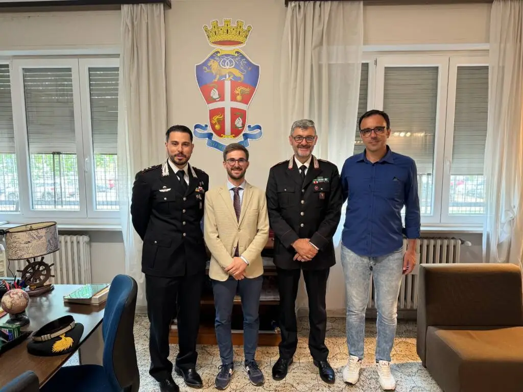 Alba, sindaco e assessore sicurezza incontrano il Comando della Compagnia Carabinieri 