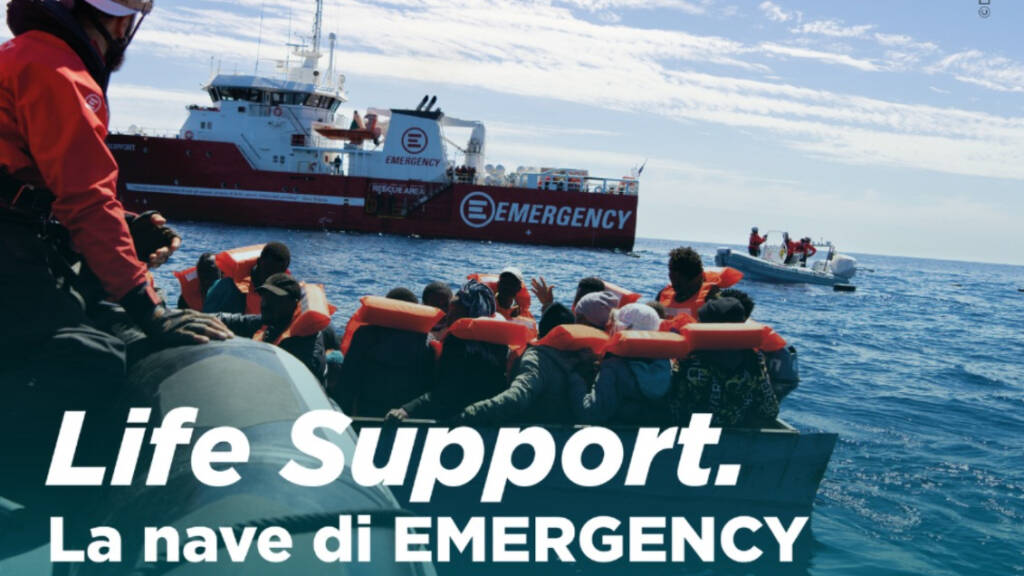 La nave di Emergency