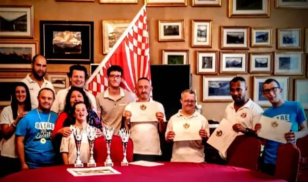 I campioni d’Italia del Borgo San Martino ricevuti in Comune a Saluzzo