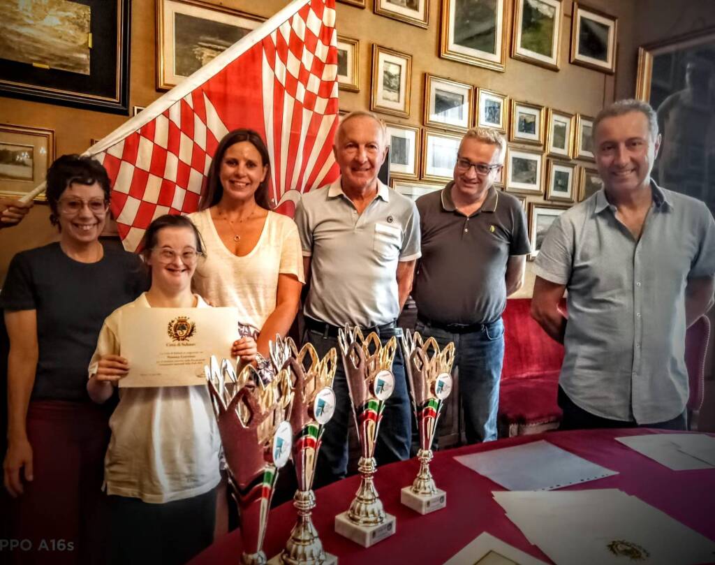 I campioni d'Italia del borgo San Martino di Saluzzo ricevuti da Sindaco e giunta